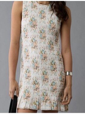 AMERICAN EAGLE Smocked Floral Mini‎ Dress XL Cottagecore Feminine Flirty Stretch